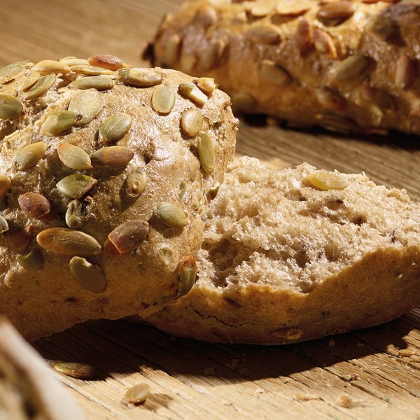 Kompl Kürbiskernbrötchen 50